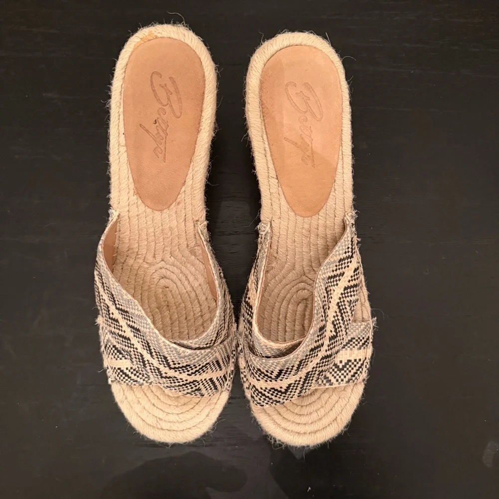 Wedge Espadrilles Size 10